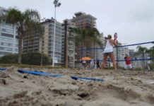 FLORIANÓPOLIS: AGORA, COM QUADRAS DE ESPORTES, PREFEITURA AMPLIA ÁREAS DE LAZER NA BEIRA MAR NORTE