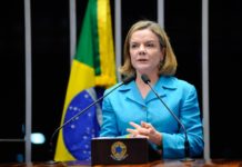 SENADORA GLESI HOFFMAN FAZ CRÍTICAS A OPERAÇÃO DA POLÍCIA NA CASA DO FILHO DE LULA