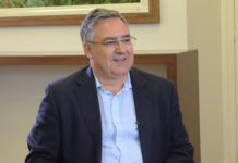 GOVERNADOR VIAJA PARA OS ESTADOS UNIDOS EM BUSCA DE RECURSOS