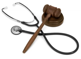 MÉDICOS SÃO PROIBIDOS DO USO DE HOSPITAIS PÚBLICOS PARA ATENDIMENTO PRIVADO