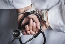 MÉDICA DE CHAPECÓ É CONDENADA POR ATENDER NO SUS E COBRAR PACIENTES