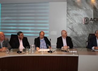 GOVERNADOR PINHO MOREIRA: “O FUTURO MANDATÁRIO TERÁ QUE ADOTAR CONTENÇÃO DE GASTOS E EFICIÊNCIA DE GESTÃO”