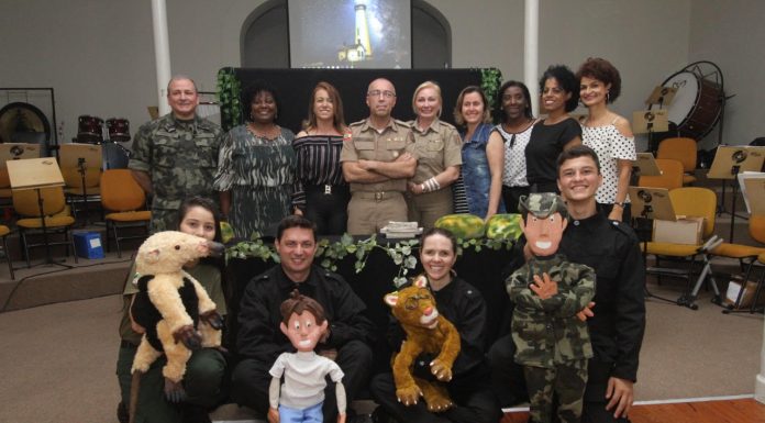 POLÍCIA MILITAR AMBIENTAL LANÇA PROJETO DE TEATRO-EDUCAÇÃO PARA AS CRIANÇAS