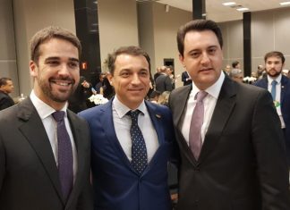 GOVERNADORES COM JAIR BOLSONARO: DÍVIDA PÚBLICA E EXCESSO DE GASTOS