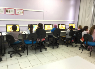 INOVAÇÃO NO PROCESSO DE ENSINO CONCEDE PRÊMIO À EDUCAÇÃO DE FLORIANÓPOLIS