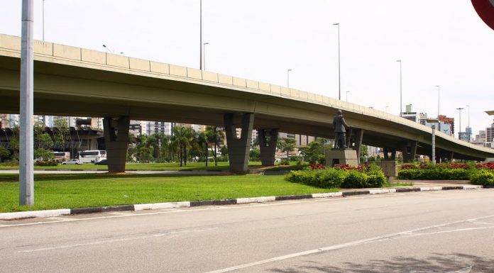 PREFEITURA INTERDITA UM DOS ACESSOS DO ELEVADO DIAS VELHO