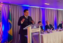 EM NOVA IORQUE, PRESIDENTE DO SENADO FALA SOBRE A REFORMA DA PREVIDÊNCIA