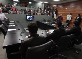 ACESSO AO AEROPORTO HERCÍLIO LUZ: MORADORES SE REVOLTAM COM OS VALORES DE DESAPROPRIAÇÕES