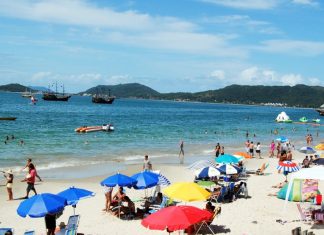 PREFEITURA INICIA OBRAS DE ENGORDAMENTO DA PRAIA DE CANASVIEIRAS