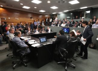 FÓRUM PARLAMENTAR CATARINENSE DISCUTE LIBERAÇÃO DE VERBAS DA UNIÃO EM 2020