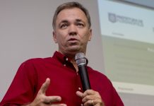 PREFEITO GEAN LOUREIRO ANUNCIA OPERAÇÃO VERÃO E CONSTRUÇÃO DE UMA NOVA PISTA NA SC-404