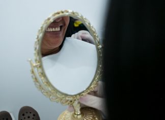 “SORRIA PALHOÇA”: PROGRAMA DA PREFEITURA MUNICIPAL OFERECE TRATAMENTO DENTÁRIO PARA PESSOAS CARENTES