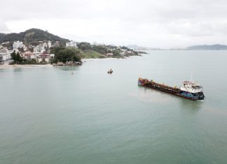 FLORIANÓPOLIS VIVE MAIS UM CAPÍTULO DA EQUAÇÃO “AQUI… NÃO PODE NADA”