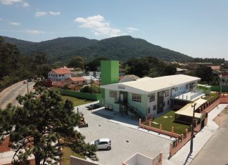 PREFEITO GEAN LOUREIRO INAUGURA “CRECHÃO” NO BAIRRO DO RIO TAVARES