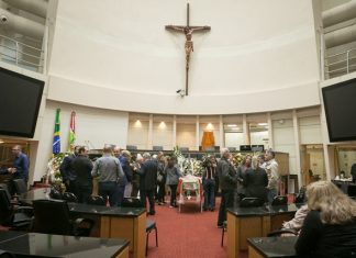 AUTORIDADES E AMIGOS DESTACAM ESPÍRITO PÚBLICO E ÉTICA DE ANTONIO CARLOS VIEIRA