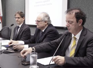 DEBATE NA ALESC: DOENÇAS MENINGOCÓCICAS EM SC PREOCUPAM PROFISSIONAIS DE SAÚDE