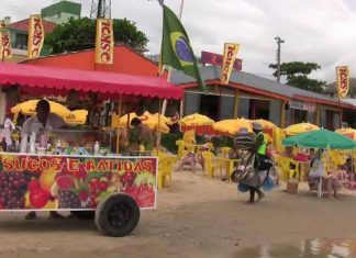 DECISÃO JUDICIAL: COMÉRCIO IRREGULAR NA PRAIA DE INGLESES SERÁ IDENTIFICADO COM PLACA DE CLANDESTINO