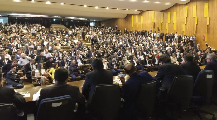 PREFEITOS REAGEM COM AÇÕES JUDICIAIS CONTRA PEDÁGIOS NA BR-101