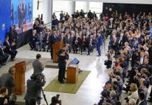 FÓRUM DE GOVERNADORES: CARLOS MOISÉS DEFENDE REFORMA TRIBUTÁRIA