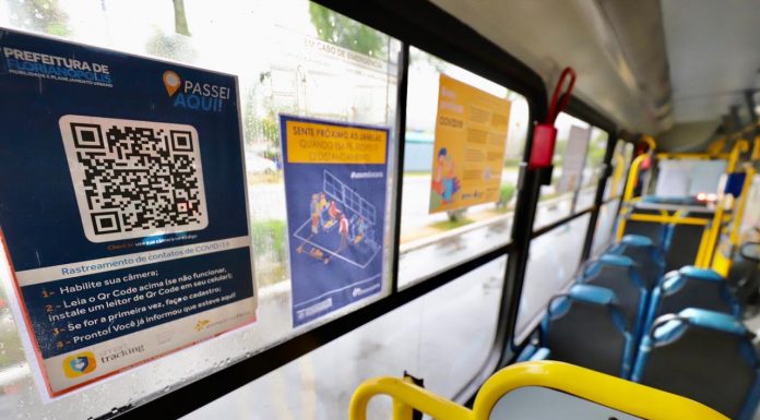 ÔNIBUS VOLTAM A CIRCULAR EM FLORIANÓPOLIS NESTA SEGUNDA FEIRA