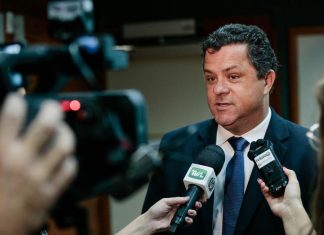 ESTÁ PROIBIDA A COBRANÇA DE TAXAS SOBRE PEDÁGIOS URBANOS EM SANTA CATARINA