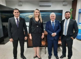 PALÁCIO DO PLANALTO: GOVERNADORA DANIELA REINEHR SE REÚNE COM O PRESIDENTE BOLSONARO