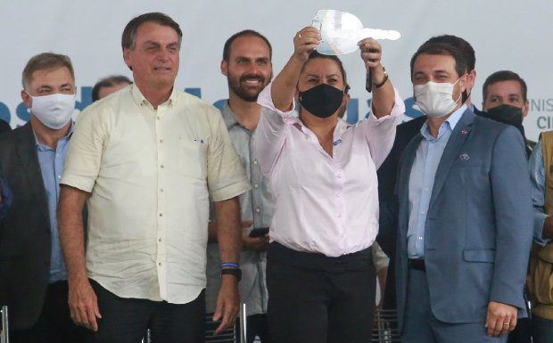 BOLSONARO EM FLORIANÓPOLIS:”TENHO UM CARINHO MUITO ESPECIAL POR TODOS VOCÊS”.