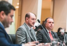 PANDEMIA: DEPUTADOS COBRAM AUXÍLIO EMERGENCIAL DO GOVERNO PARA SOCORRER SETORES DE SERVIÇOS