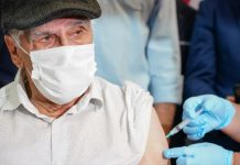 AVANÇO NA VACINAÇÃO: MAIS DE 90% DOS IDOSOS A PARTIR DOS 70 ANOS JÁ ESTÃO IMUNIZADOS EM SC