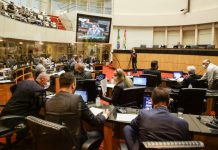 ALESC: COMISSÃO DE JUSTIÇA APROVA PROJETOS QUE INCLUEM NOVOS SEGMENTOS SOCIAIS NA VACINAÇÃO DA COVID