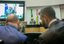 DEPUTADOS APROVAM PEC QUE VAI FACILITAR A LIBERAÇÃO DE RECURSOS DO GOVERNO PARA OS MUNICÍPIOS DE SC