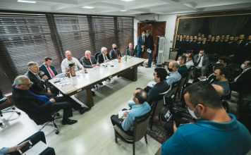 TRIBUTAÇÃO DE BARES E RESTAURANTES: VOTAÇÃO SOBRE VETO DO GOVERNADOR DEVE SER DECISÃO DO PLENÁRIO NA ALESC