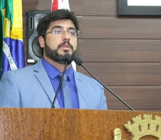 VEREADOR MAIKON COSTA NA MIRA: CÂMARA MUNICIPAL DE FLORIANÓPOLIS APROVA NOVO CÓDICO DE ÉTICA