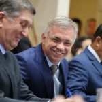 RENÚNCIA DE GEAN LOUREIRO: TOPAZIO NETO É O NOVO PREFEITO DE FLORIANÓPOLIS