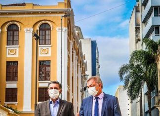 RENÚNCIA DE GEAN: TOPÁZIO NETO É NOVO PREFEITO DE FLORIANÓPOLIS