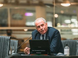 DEPUTADO NAZARENO MARTINS: “ESCOLAS DE PALHOÇA VÃO RECEBER RECURSOS PARA CONSTRUÇÃO DE CINCO QUADRAS DE ESPORTE”