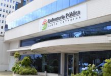 ALESC: DEFENSORIA PÚBLICA DE SC PEDE CRIAÇÃO DE CARGOS E AUMENTO GERAL DE SALÁRIOS