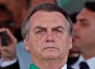 INDULTO E PERDÃO: PRESIDENTE BOLSONARO ASSINA DECRETO DE GRAÇA CONSTITUCIONAL AO DEPUTADO DANIEL SILVEIRA