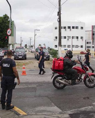 MAIO AMARELO: SÃO JOSÉ PROMOVE AÇÕES EDUCATIVAS SOBRE CONSCIENTIZAÇÃO NO TRÂNSITO