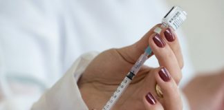 COVID: SAÚDE SC RECOMENDA APLICAÇÃO DA SEGUNDA DOSE DE REFORÇO PARA PESSOAS A PARTIR DOS 70- ANOS