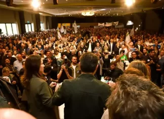 PRÉ-CANDIDATURA AO GOVERNO: CARLOS MOISÉS RECEBE APOIO DE MAIS DE 100 PREFEITOS CATARINENSES