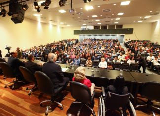 ALUNOS DAS APAES EM SC: “AUTODEFENSORES E PROTAGONISTAS DA PRÓPRIA HISTÓRIA”