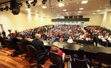 ALUNOS DAS APAES EM SC: “AUTODEFENSORES E PROTAGONISTAS DA PRÓPRIA HISTÓRIA”