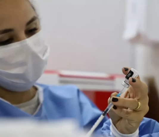CAMPANHA DE VACINAÇÃO EM SC: SÁBADO, “DIA D”, PARA CRIANÇAS E ADOLESCENTES