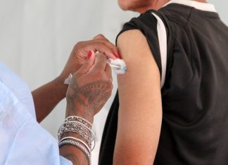 TERCEIRA SEMANA DE VACINAÇÃO ALCANÇA MAIS DE 93 MIL CRIANÇAS E ADOLESCENTES EM SC