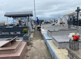 PREFEITURA DE PALHOÇA ORGANIZA ESTRUTURA DOS CEMITÉRIOS PARA O DIA DE FINADOS