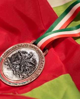 COMENDA DO LEGISLATIVO CATARINENSE: 39 PERSONALIDADES SERÃO HOMENAGEADAS PELA ASSEMBLEIA LEGISLATIVA