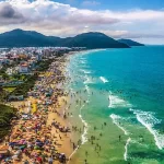 PRAIA DE INGLESES EM FLORIANÓPOLIS: PREFEITURA AUTORIZA INÍCIO DAS OBRAS DE ALARGAMENTO DA FAIXA DE AREIA