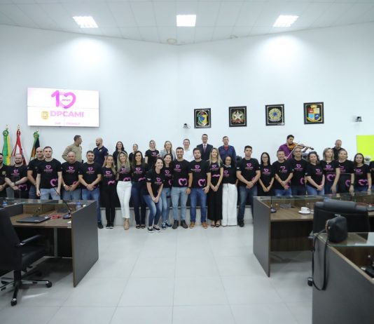 10 ANOS COM SEGURANÇA: PALHOÇA DESTACA ATUAÇÃO DA DELEGACIA DE PROTEÇÃO À VIDA