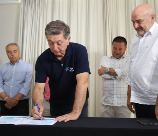 MODERNIZAÇÃO NO TURISMO: PREFEITURA AUTORIZA OBRAS DE ALARGAMENTO DA PRAIA DE INGLESES EM FLORIANÓPOLIS